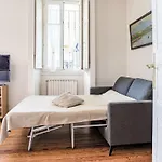Apartment Villa La Concha-2 By Interhome